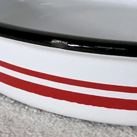 Vintage Chefmate Enamelware White  Red Skillet Frying Pan - Picture 4 of 14